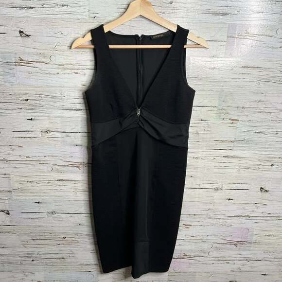 Supertrash Dresses & Skirts - Supertrash black  dress size small zip up sheath